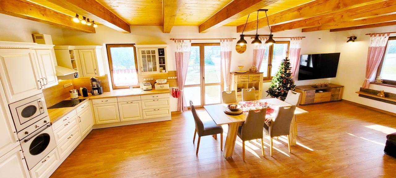 Chalupa Cesky Stit Vysoke Tatry Stara Lesna Ngoại thất bức ảnh